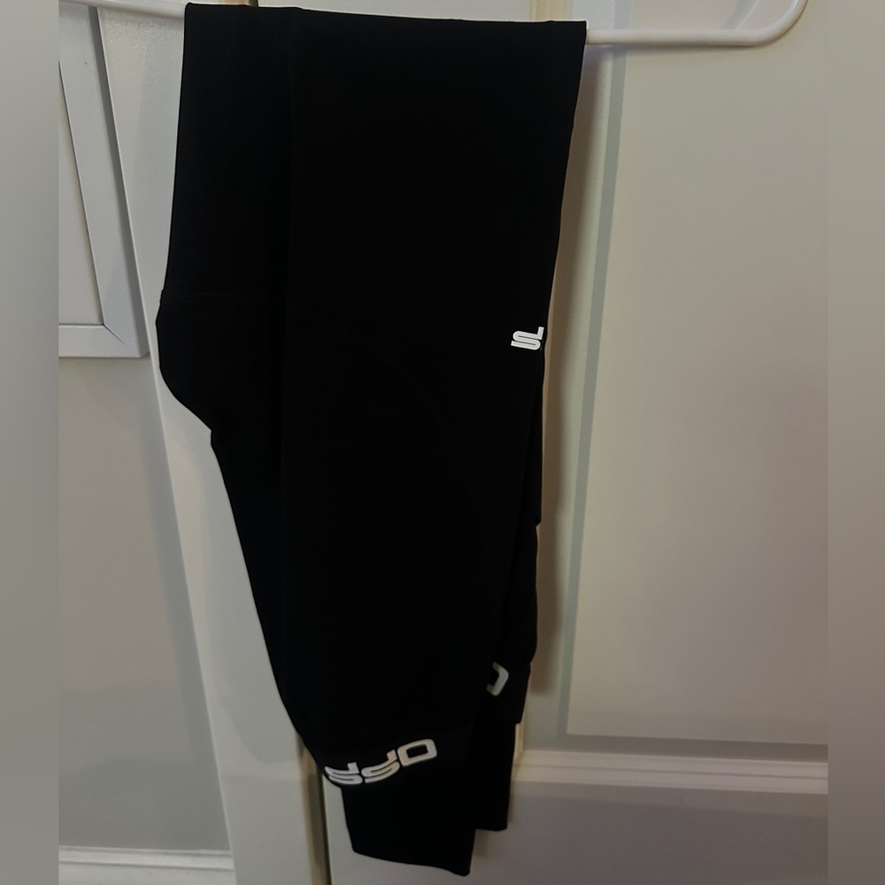 Off-White Athletic Set - image 3